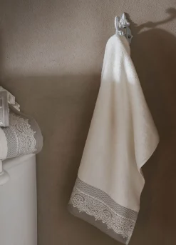 Asciugamano con ricamo Made in Portugal