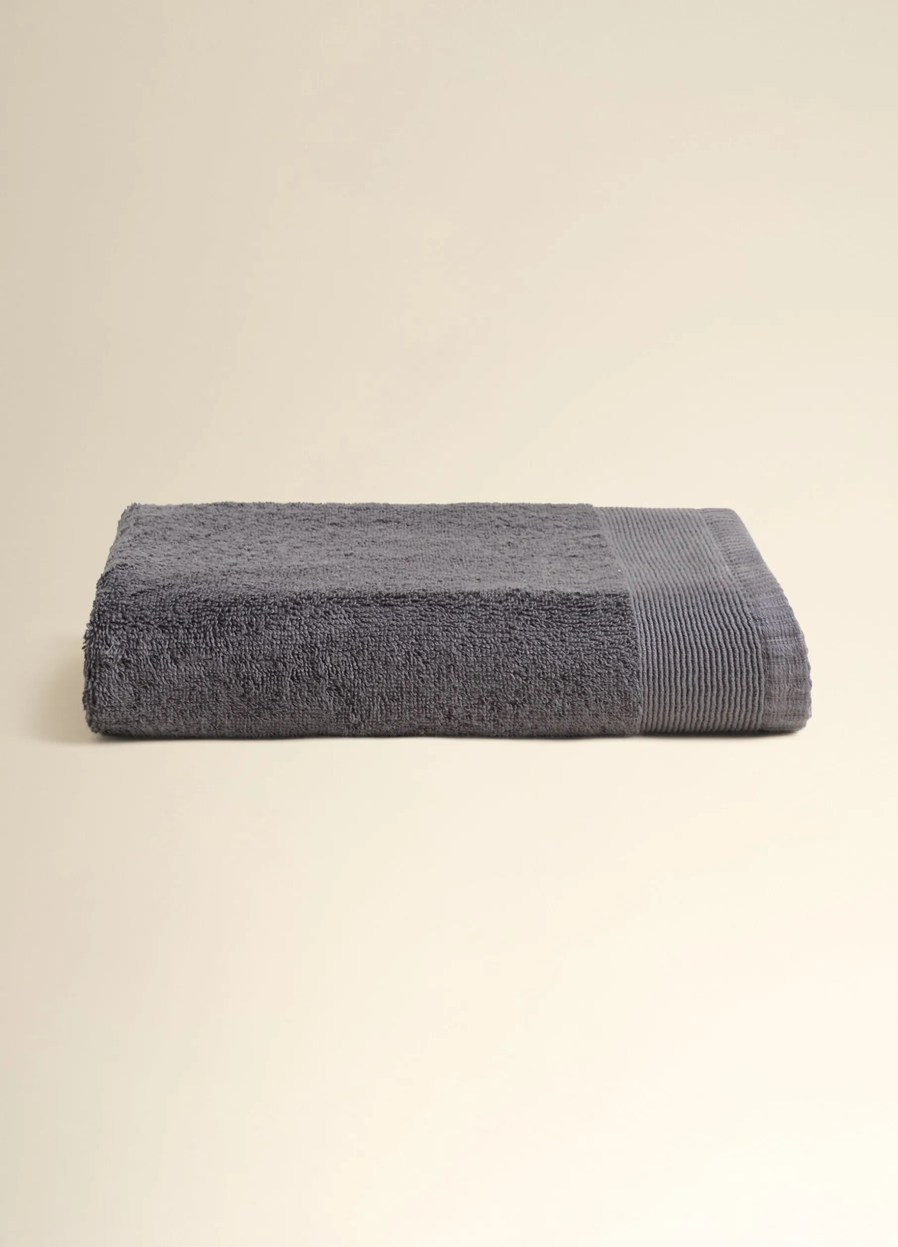 Asciugamano degli ospiti in puro cotone 520 gsm