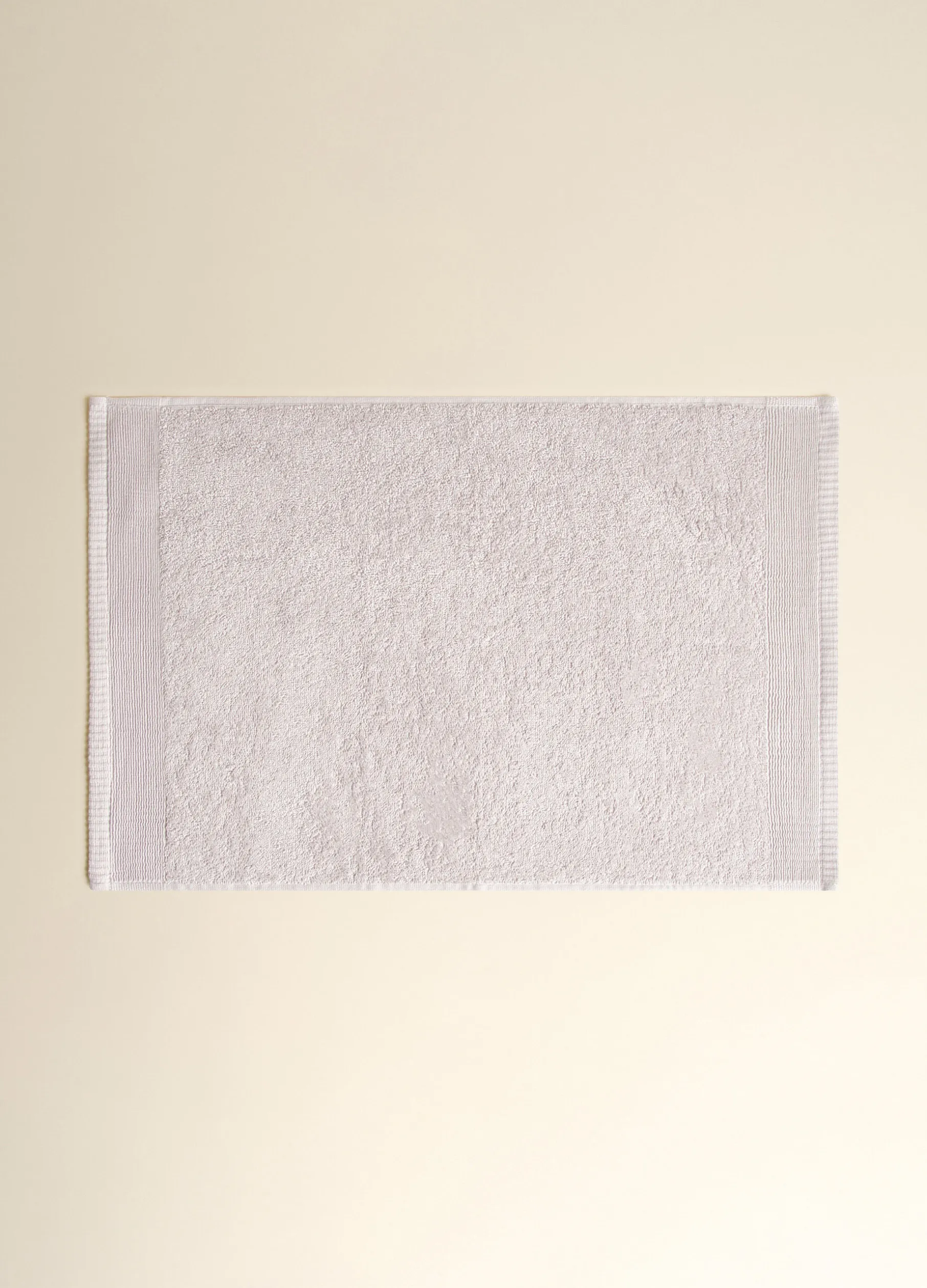 Asciugamano degli ospiti in puro cotone 520 gsm