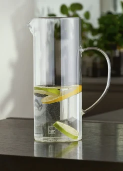 Brocca da cucina con manico