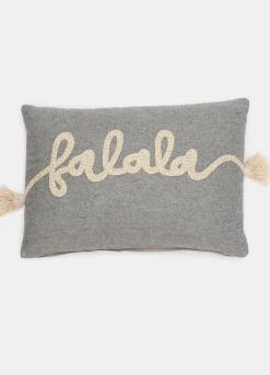 Cuscino rettangolare con nappe