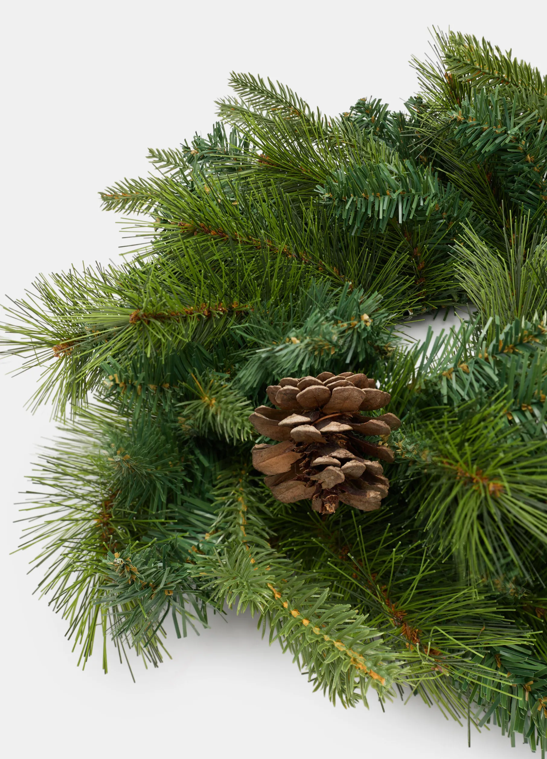 Ghirlanda di Natale con pigna