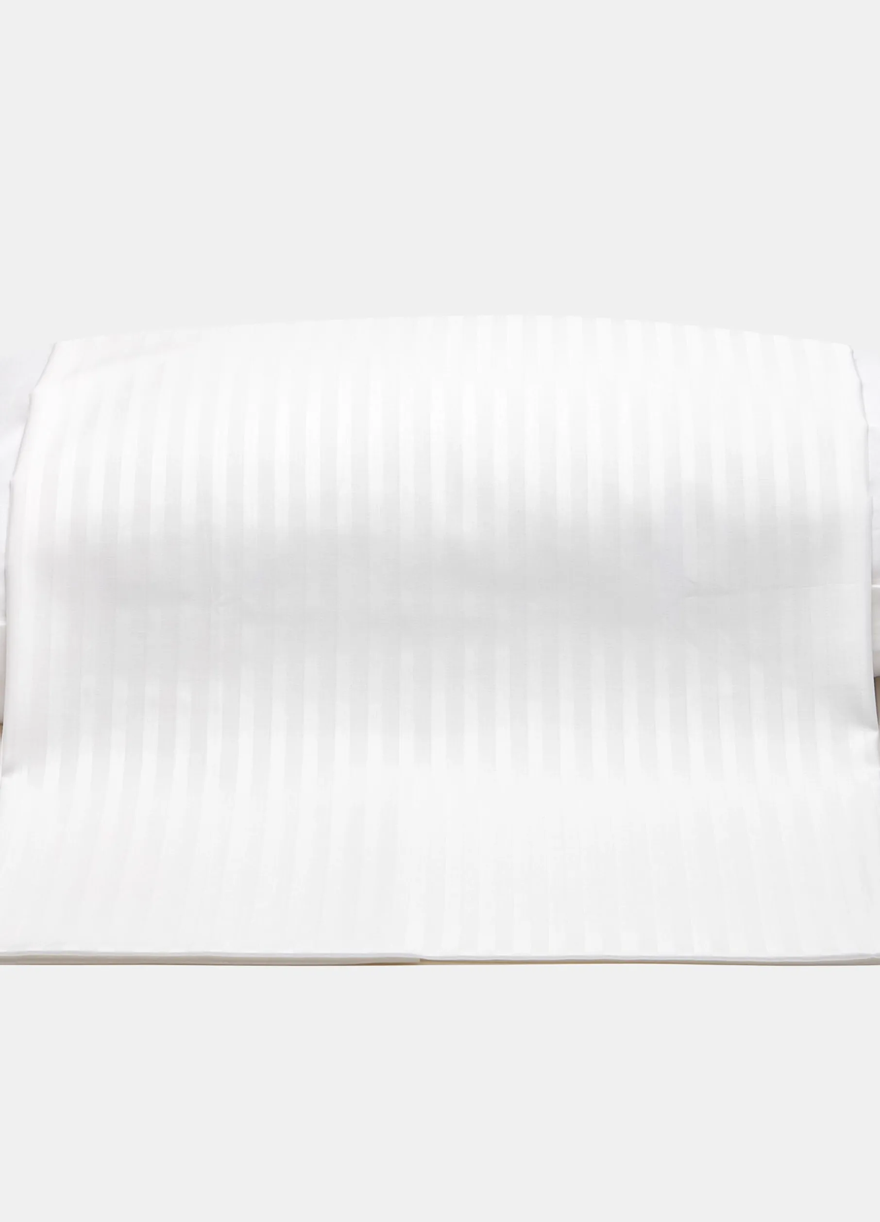 Lenzuolo a righe effetto satin in puro cotone