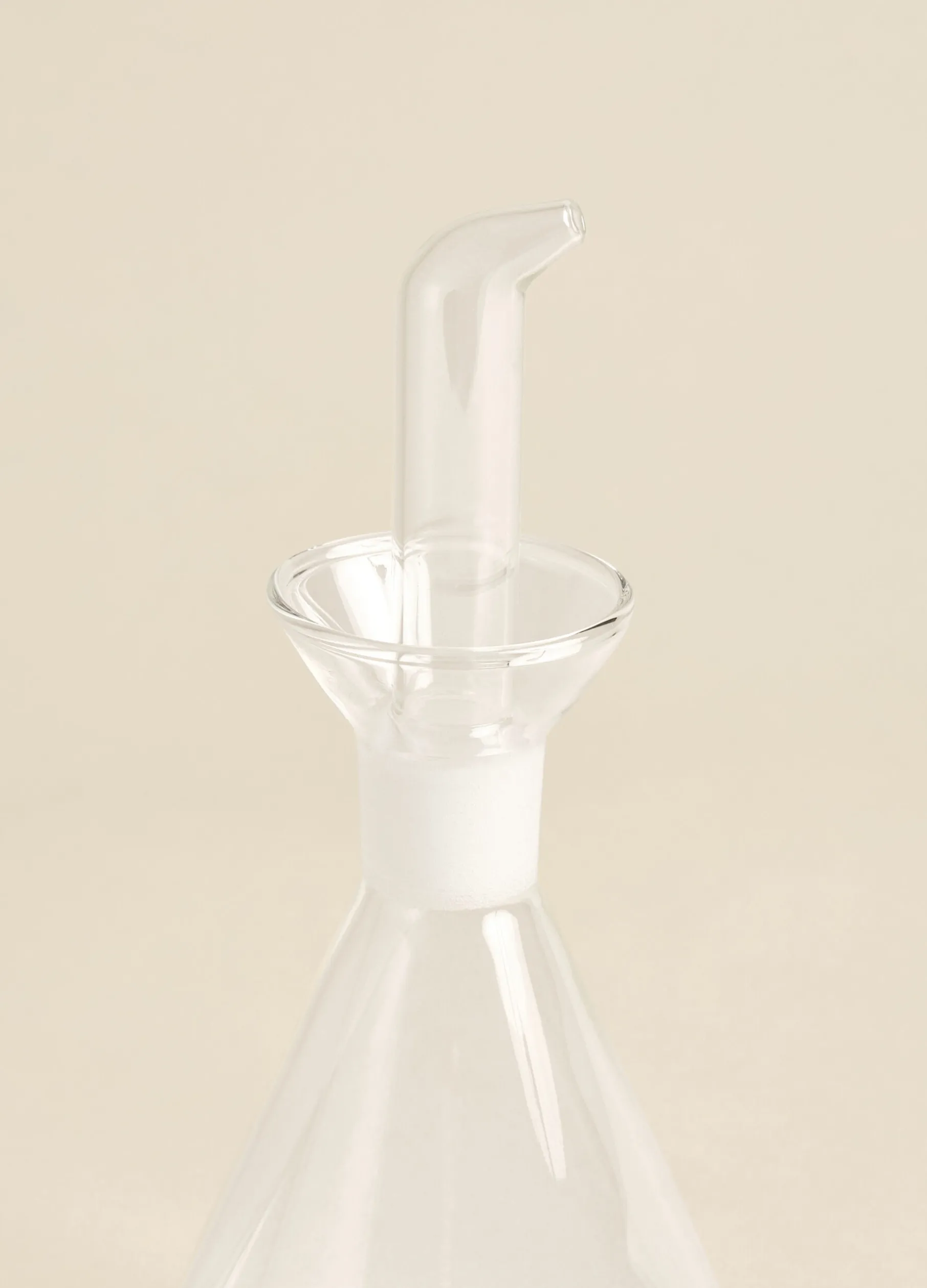 Oliera in vetro con beccuccio