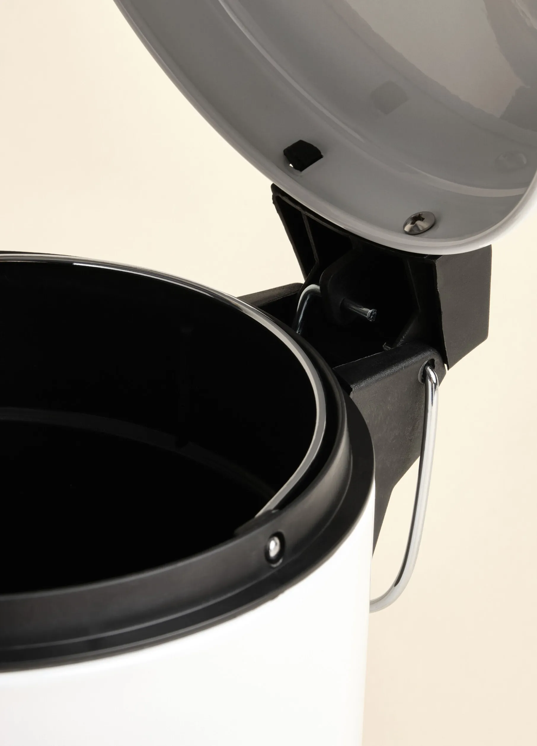 Pattumiera tonda in ferro