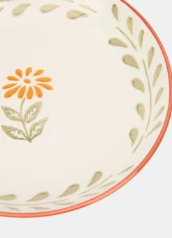 Piatto fondo in ceramica con fiore