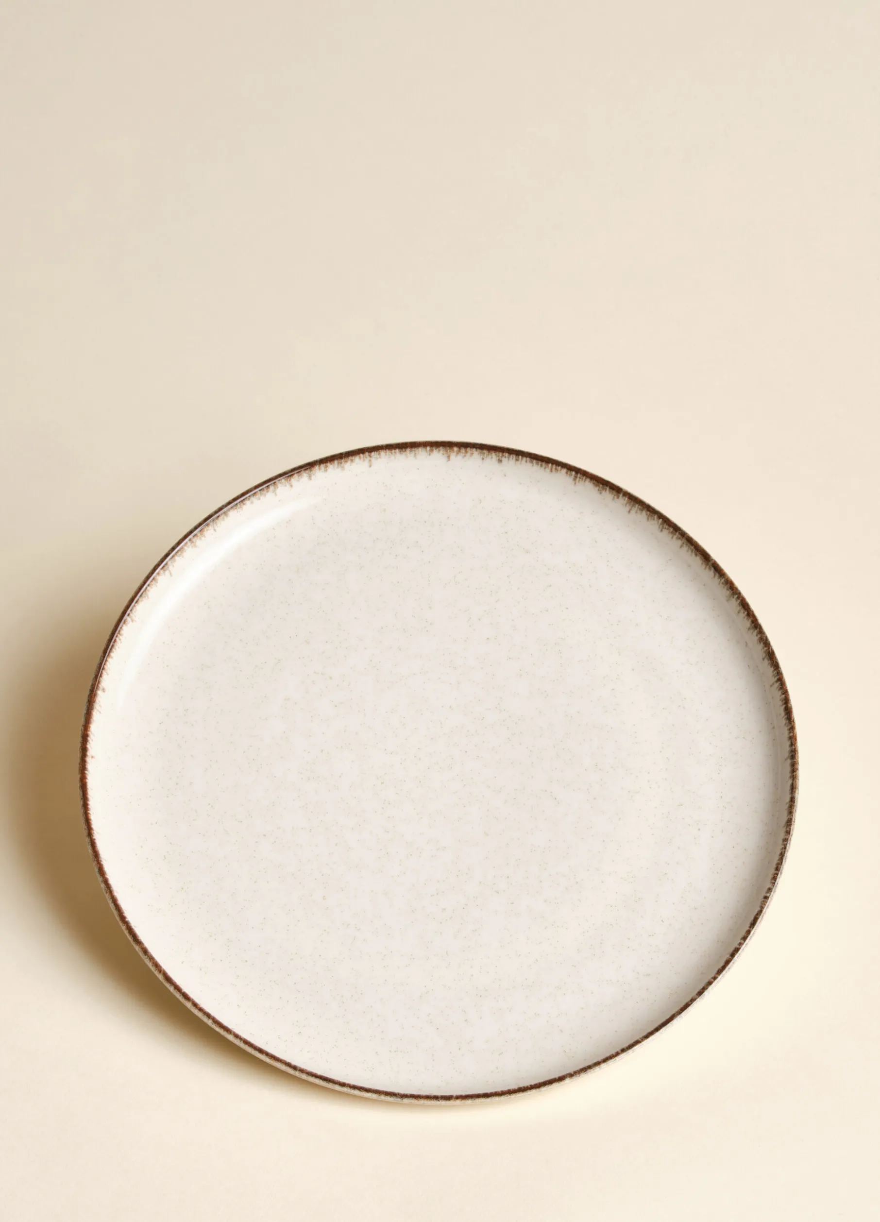 Piatto piano in porcellana