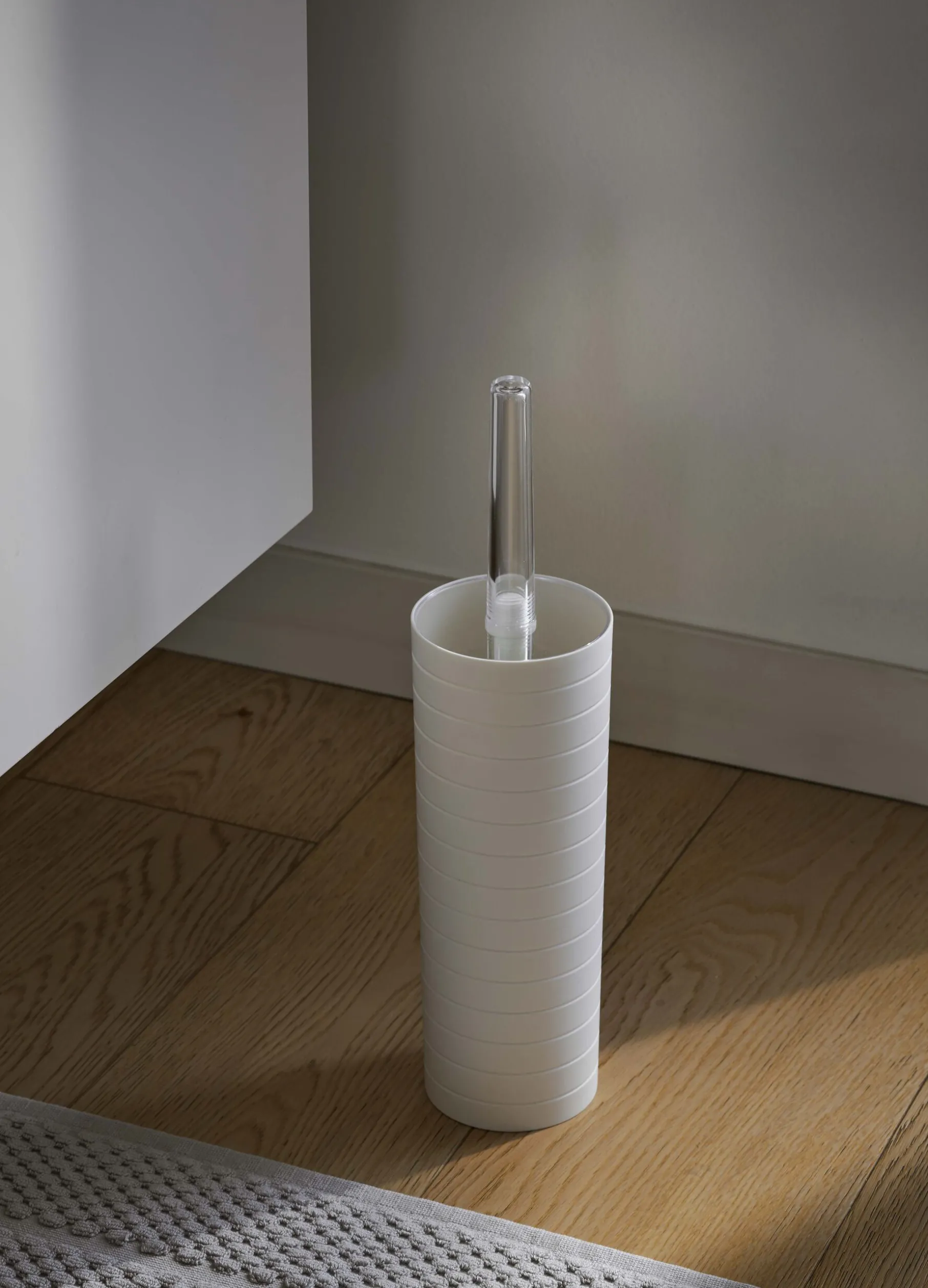 Porta scopino a righe in plastica