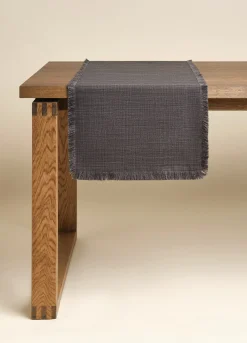 Runner effetto lino sfrangiato