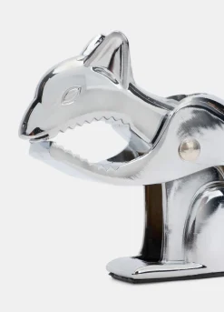 Schiaccianoci in zinco