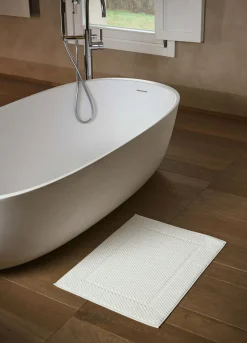 Tappetino per il bagno con motivo tridimensionale