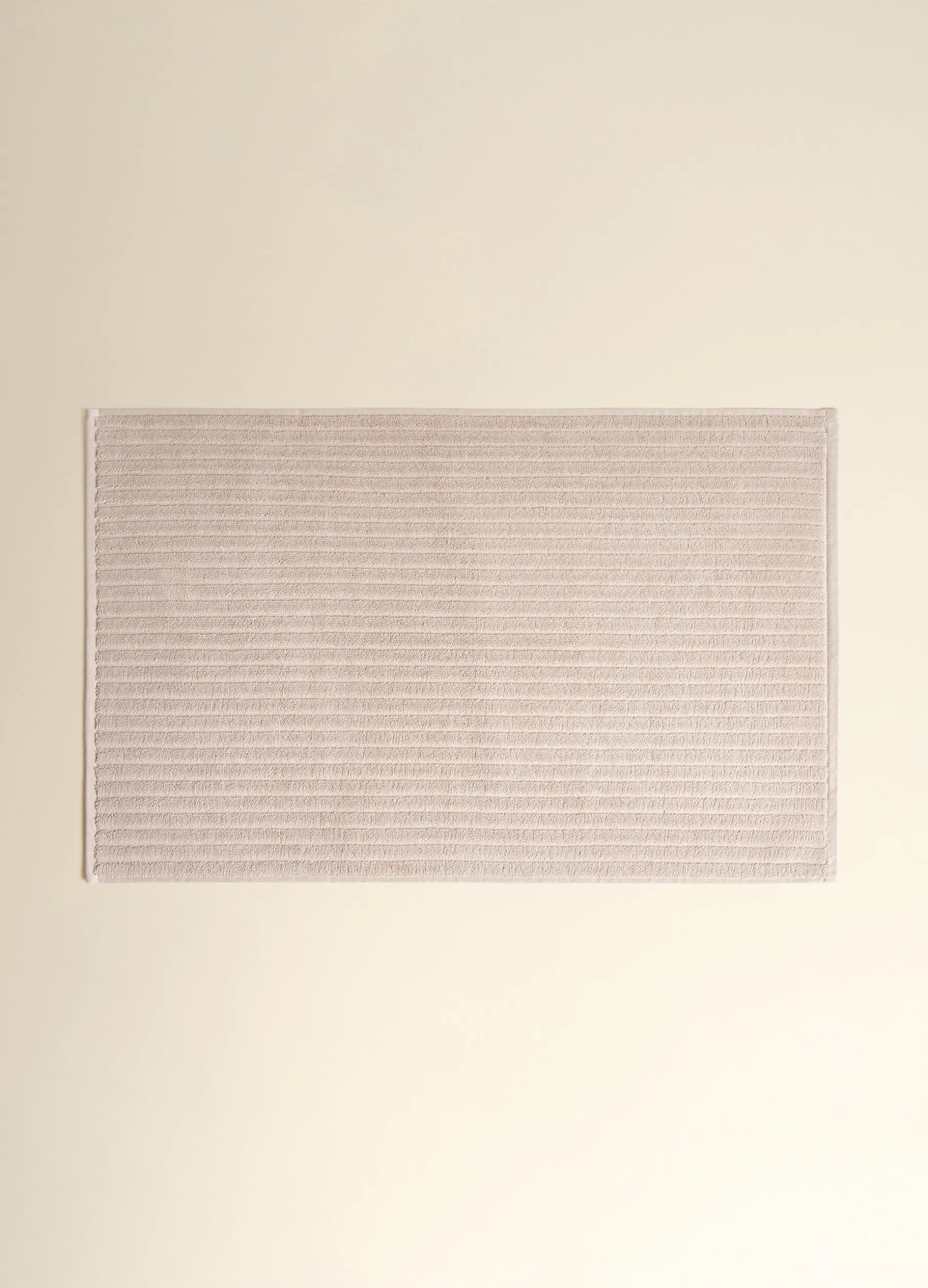 Tappeto in puro cotone jacquard a righe Made in Portugal