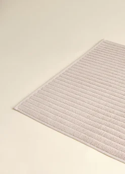 Tappeto in puro cotone jacquard a righe Made in Portugal